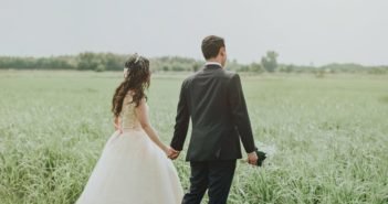 Spring Wedding Checklist