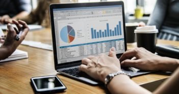 Don’t Spend Another Day In Business Without The Aid Of These 5 Amazing Sales Software Tools